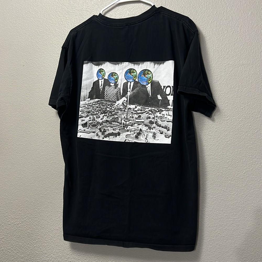 Cactus Jack by Travis Scott Astroworld Staff T-Shirt - Picture 8 of 13
